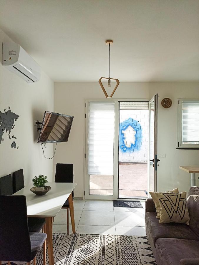 Kolossoi Guest house