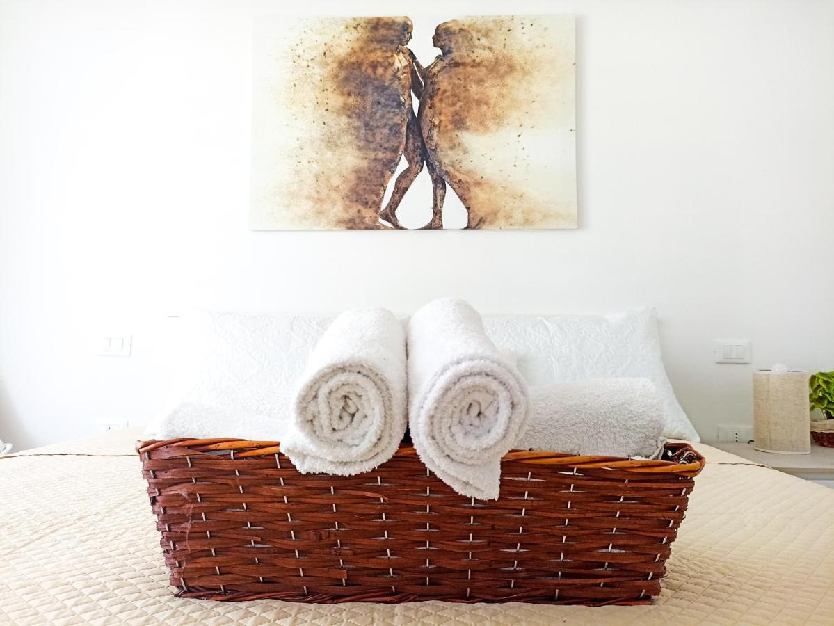 Kolossoi Guest house